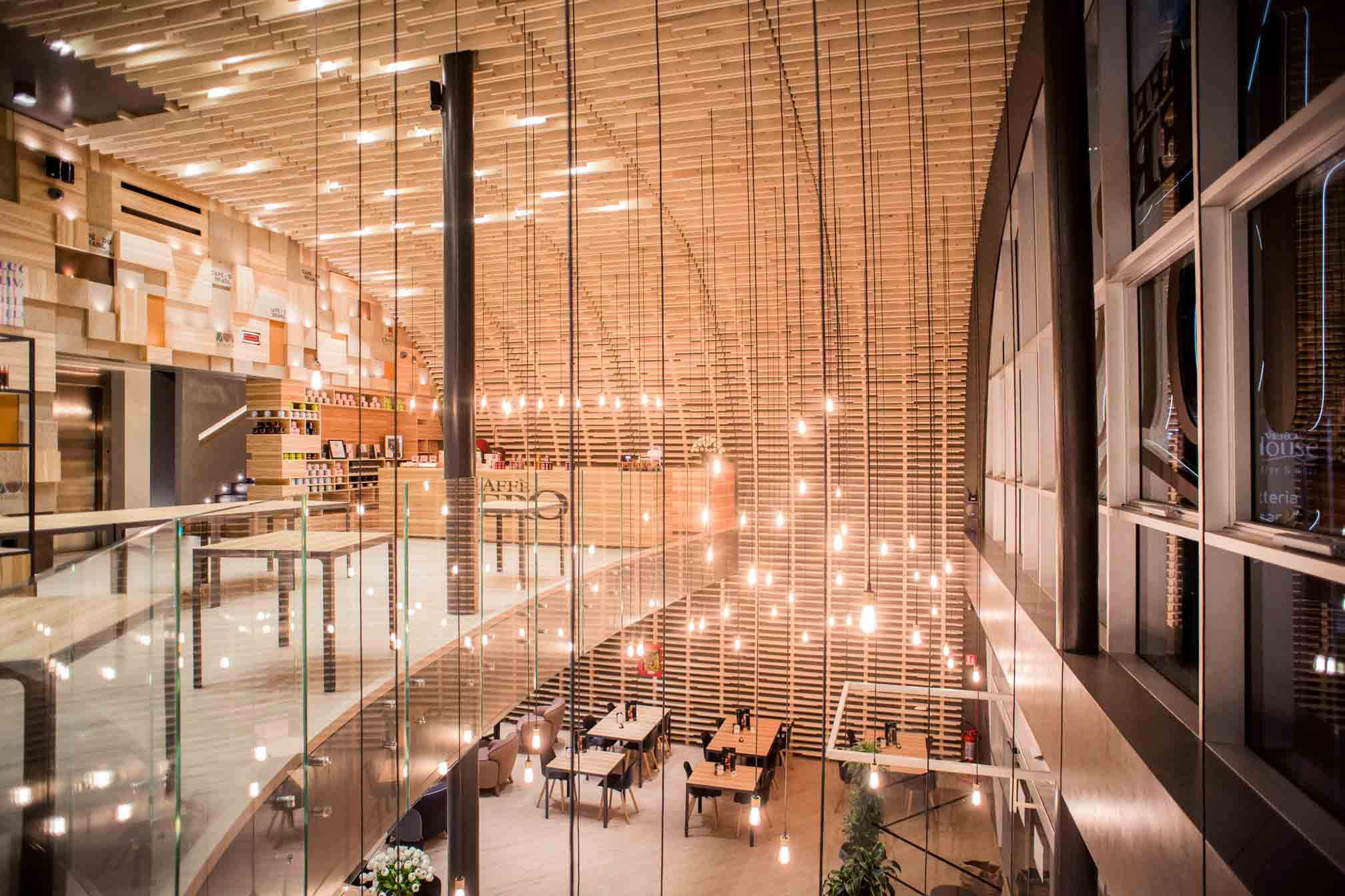 caffe-vero-house-luci-locale